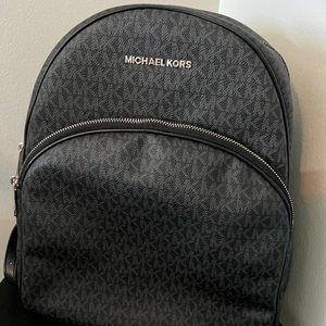 Michale kors backpack